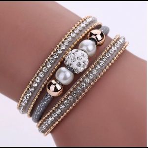 Woman bracelet